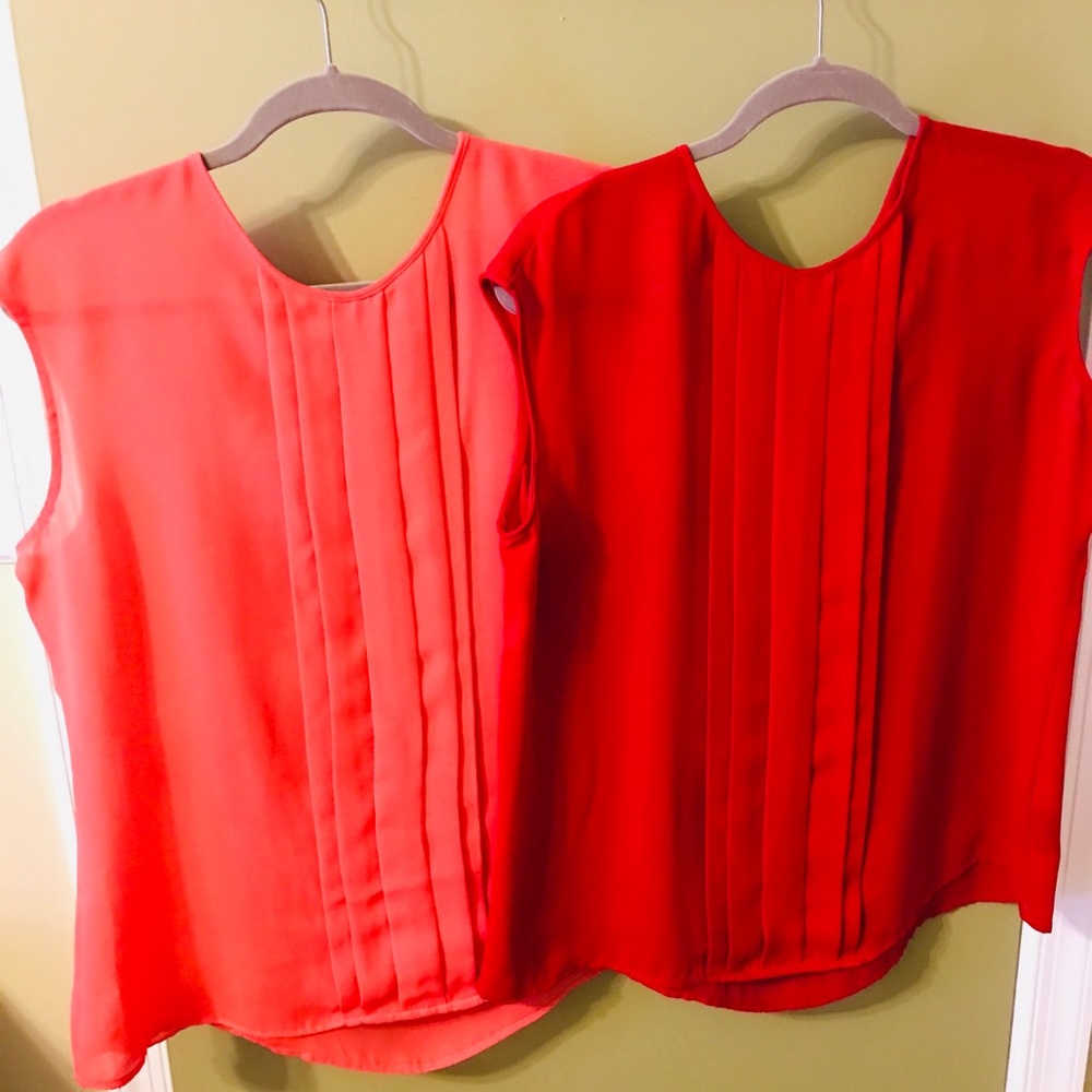 Sleeveless blouse
